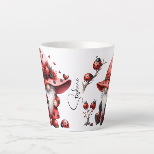 Personalized Ladybug Gnomes Latte Mug カフェラテマグ (正面)