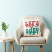 Personalized Let’s Get Cozy Retro Christmas クッション (椅子)