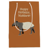Personalized Malayan or Asian Tapir Birthday ミディアムペーパーバッグ (正面)