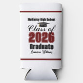 Personalized Maroon Class of 2026 Graduation Party スリム缶クーラー (正面)