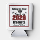 Personalized Maroon Class of 2026 Graduation Party 缶クーラー (正面)