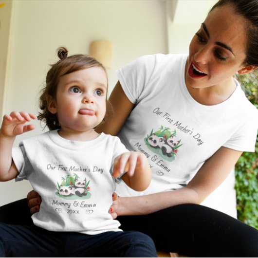 Personalized Matching First Mother’s Day Panda Mom トライブレンドＴシャツ