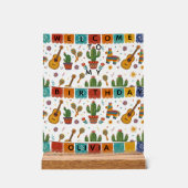 Personalized Mexican Fiesta Birthday アクリルサイン (正面)