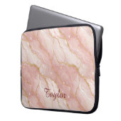 Personalized Modern Rose Quartz Marble Gold Glitte ラップトップスリーブ (正面左)