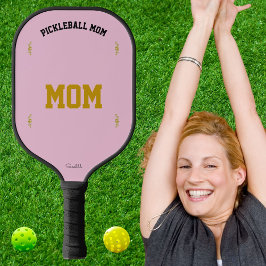 Personalized Mom Name Elegant Sports Pink Design ピックルボールラケット