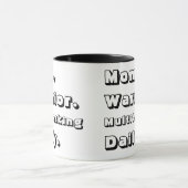 Personalized Mom Warrior Multitasking Daily Black  マグカップ (中央)