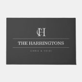 Personalized Monogram Housewarming Gift Dark Gray ドアマット (正面)