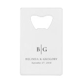 Personalized Monogrammed Initials Wedding Favors クレジットカード栓抜き (正面)