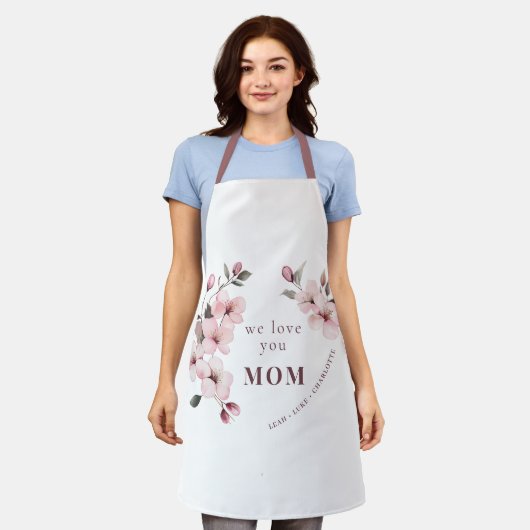 Personalized Mothers Day Apron for Mom エプロン (着用した状態)