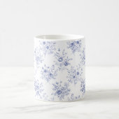 Personalized Mothers Day Blue Flowers Floral コーヒーマグカップ (中央)