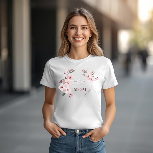 Personalized Mothers Day Shirt for Mom Tシャツ