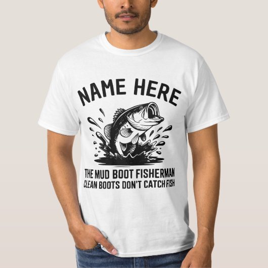 Personalized Name Largemouth Bass Fisherman Tシャツ (正面)