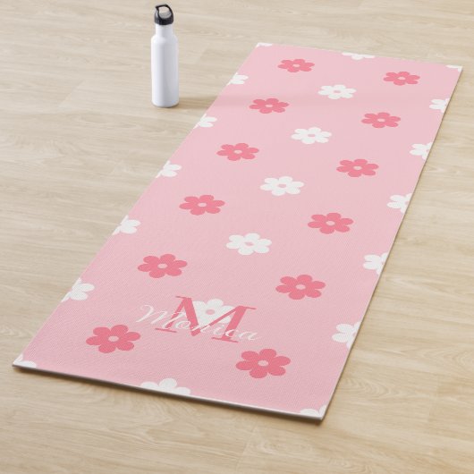 Personalized name monogram white pink floral  ヨガマット (インサイチュ)