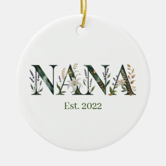 Personalized Nana Est Year Floral Grandmother Gift セラミックオーナメント