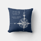 Personalized Nautical Coordinates & Compass Rose クッション (正面)