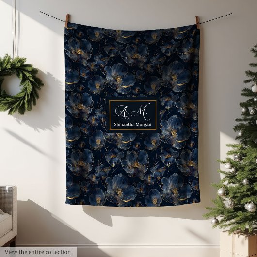 Personalized Navy Blanket Chic Gold Flowers Gift フリースブランケット