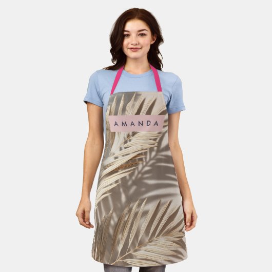 Personalized Neutral Palm Shadows Tropical エプロン (着用した状態)