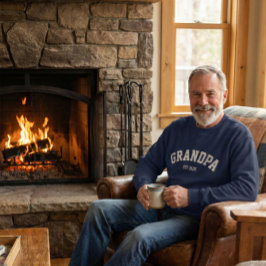 Personalized New Grandpa Est Date Father's Day スウェットシャツ