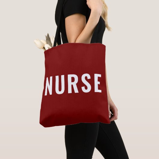 Personalized NURSE Text Statement Deep Red トートバッグ (クローズアップ)