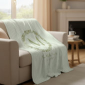 Personalized Olive Wreath Monogram  フリースブランケット