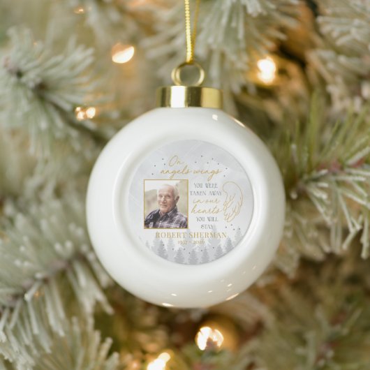 Personalized On Angels Wings Photo Ornament セラミックボールオーナメント (ツリー)