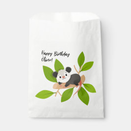 Personalized Opossum on Branch with Green Leaves フェイバーバッグ