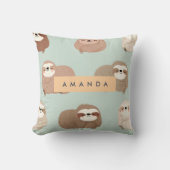 Personalized Pastel Adorable Sloth Pattern クッション (正面)