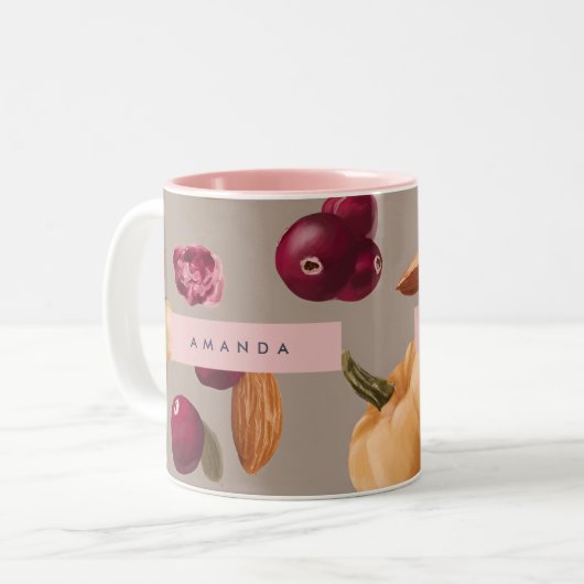Personalized Pastel Autumn Harvest Nuts Pattern ツートーンマグカップ (正面左)