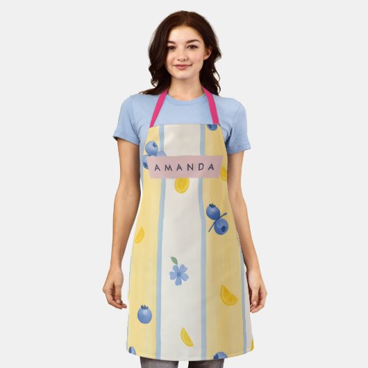 Personalized Pastel Blueberry & Lemon Pattern エプロン (着用した状態)