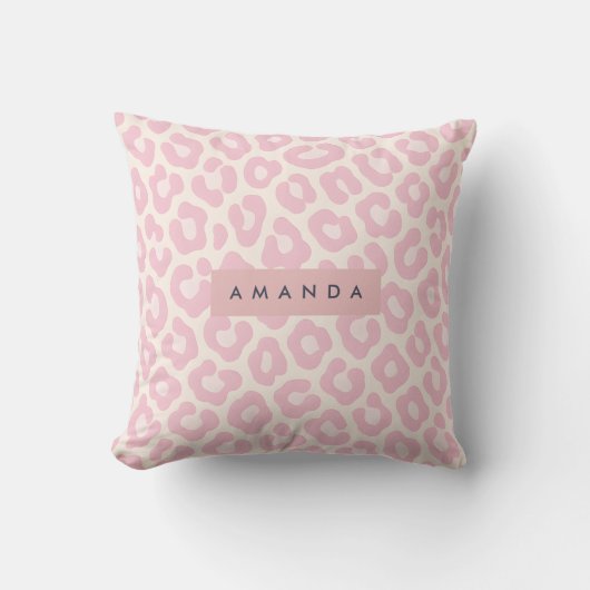 Personalized Pastel Blush Pink Leopard Print クッション (正面)