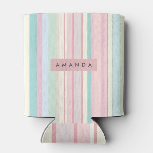 Personalized Pastel Candy Stripe Design 缶クーラー (裏面)