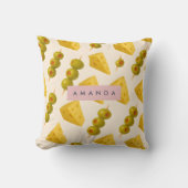 Personalized Pastel Cheese and Olive Pattern クッション (正面)