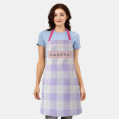 Personalized Pastel Lavender Gingham Plaid エプロン (着用した状態)