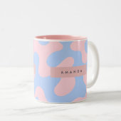 Personalized Pastel Pink and Baby Blue Abstract ツートーンマグカップ (正面右)