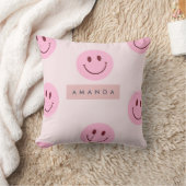 Personalized Pastel Pink Smiley Face  クッション (ブランケット)