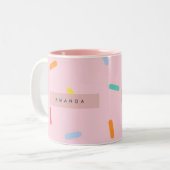 Personalized Pastel Pink Sprinkle Confetti ツートーンマグカップ (正面左)