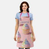 Personalized Pastel Rainbow Cupcake Pattern エプロン (着用した状態)