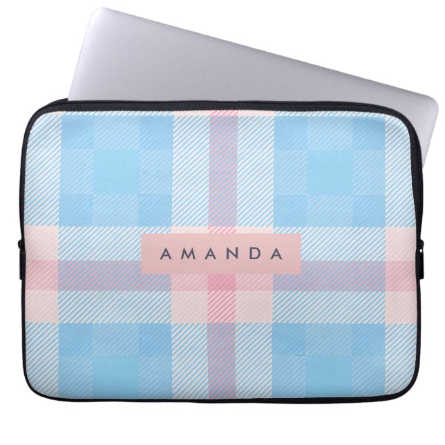 Personalized Pastel Sky Blue and Blush Pink Plaid ラップトップスリーブ (正面)