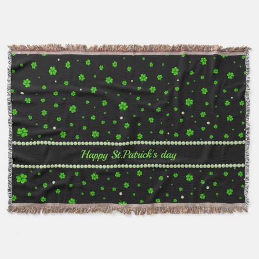 Personalized Pattern of green shamrocks with pearl スローブランケット (正面)