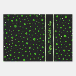 Personalized Pattern of green shamrocks with pearl ラッピングペーパーシート