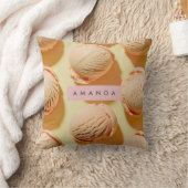 Personalized Peach Ice Cream Scoop  クッション (ブランケット)