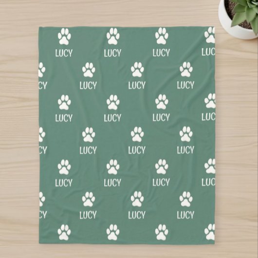 Personalized pet blanket with name and paw print フリースブランケット