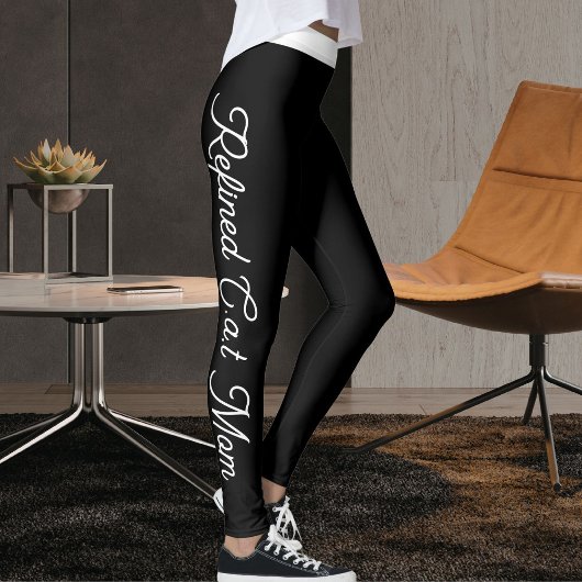 Personalized Pet Lover White Script Black Cat Mom レギンス