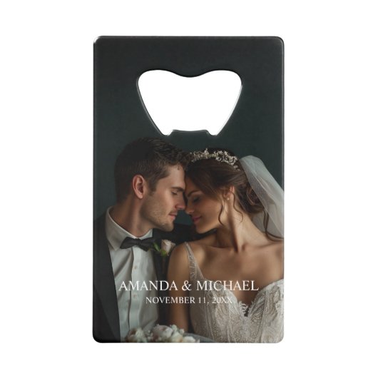 Personalized Photo Favor with Names & Wedding Date クレジットカード栓抜き (正面)