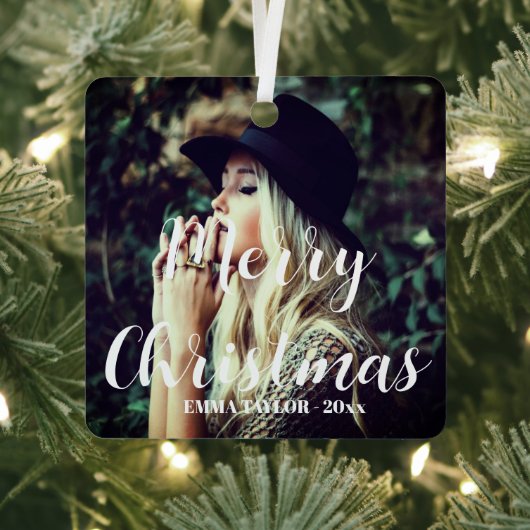 Personalized Photo Typography Merry Christmas メタルオーナメント (インサイチュ)