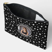 Personalized Photo with Pearls Circle on Black アクセサリーポーチ (見開き)