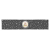 Personalized Photo with Pearls Circle on Black ショートテーブルランナー (横)