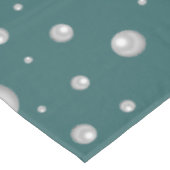 Personalized Photo with Pearls Circle on Teal テーブルクロス (アングル)