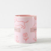 Personalized Pink Dachshund and Flower ツートーンマグカップ (中央)