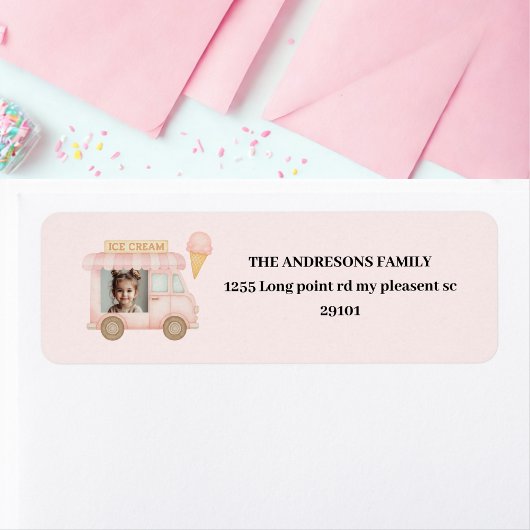 Personalized Pink Ice Cream Truck Birthday ラベル